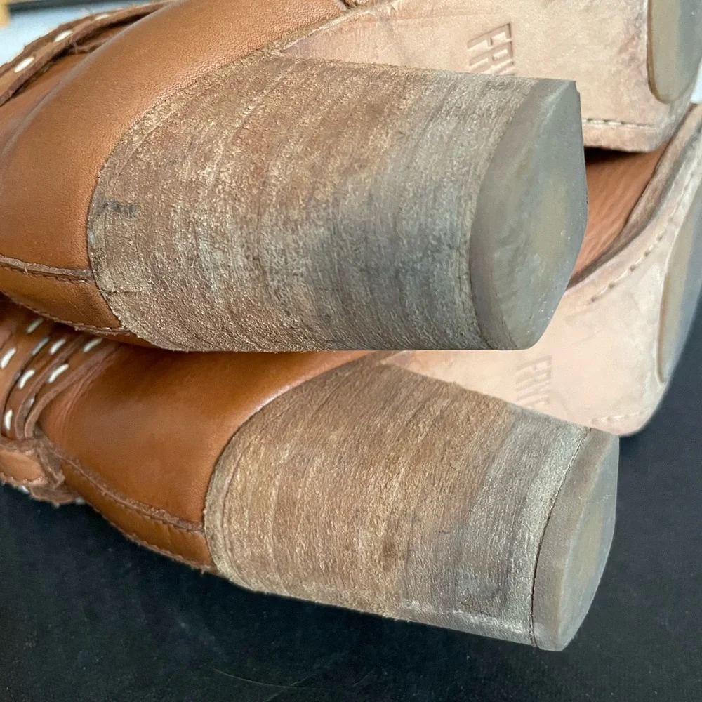 Frye women’s Naomi Pickstitch leather boot size 7.5 - Picture 8 of 9